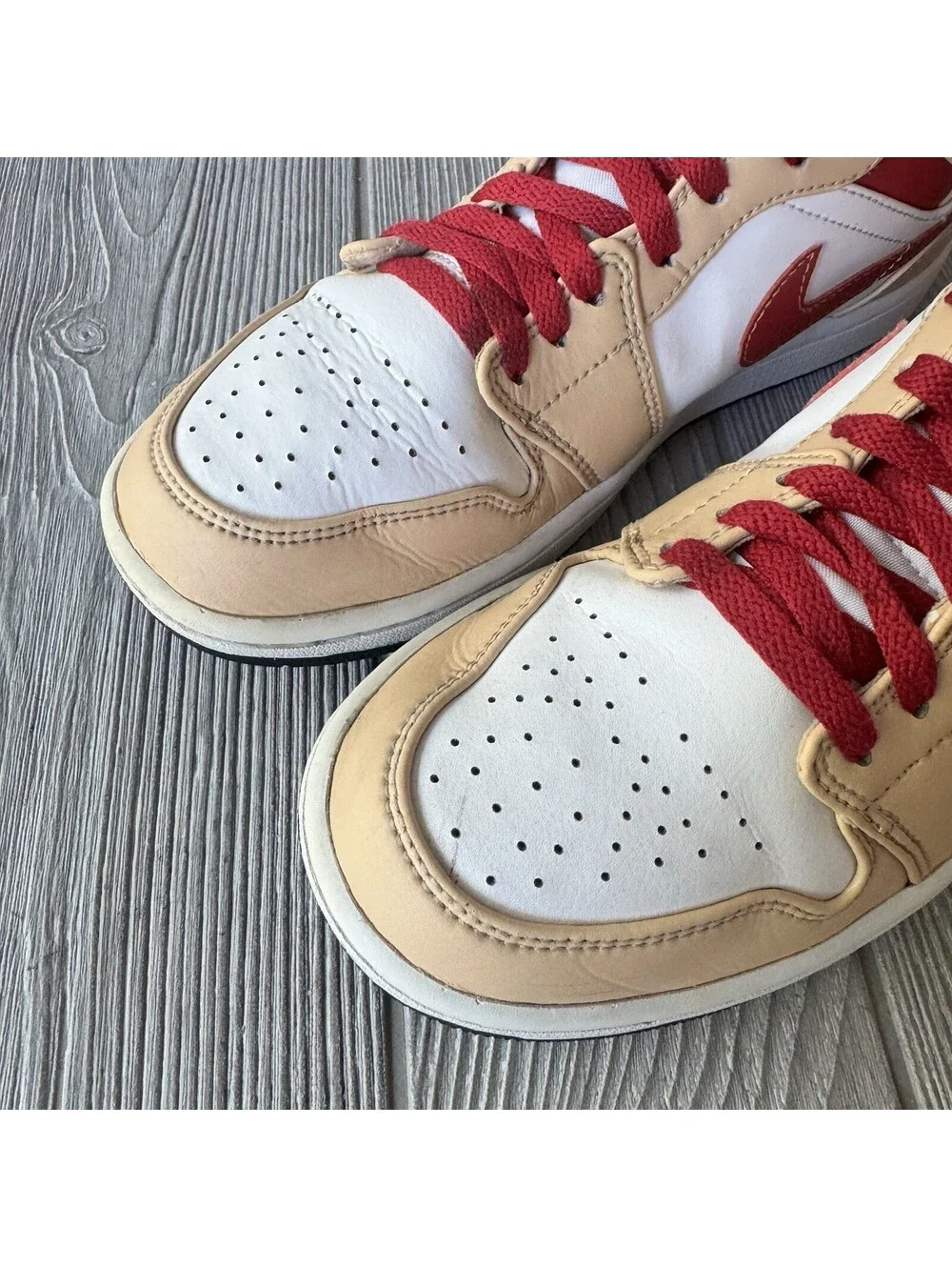 Nike Air Jordan 1 Mid Sail Red Tan Men’s Sneakers Size 7.5 Style 554724-201